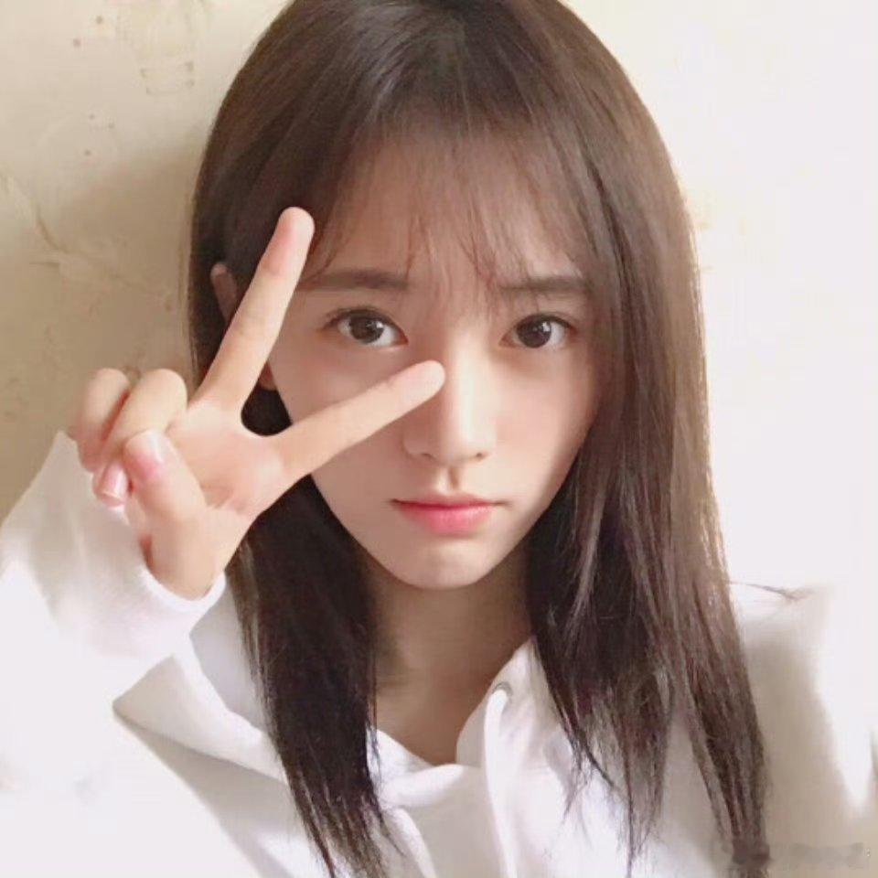 jjyjjy和你相遇的日子永远青春闪耀(๑ᵒ̴̶̷͈᷄ᗨᵒ̴̶̷͈᷅)