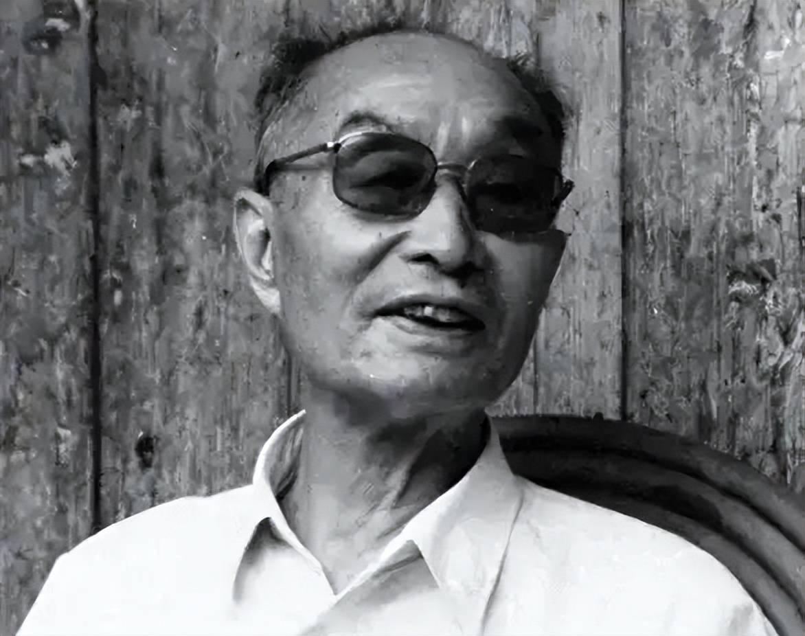 张爱萍刚进总参，就和1大将、2上将闹矛盾，彭总：你不怕得罪人？刚调进总参，就跟1