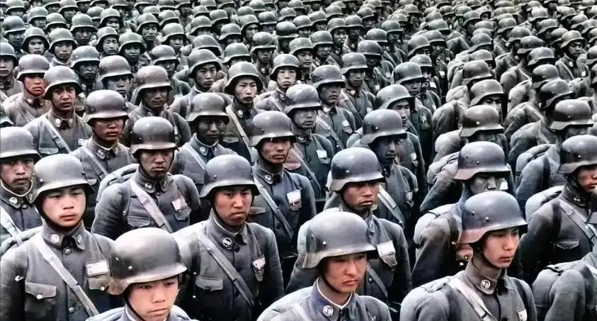 如果把淞沪会战放在全世界看，是什么水平？淞沪会战打了91天，国军伤亡25到30万