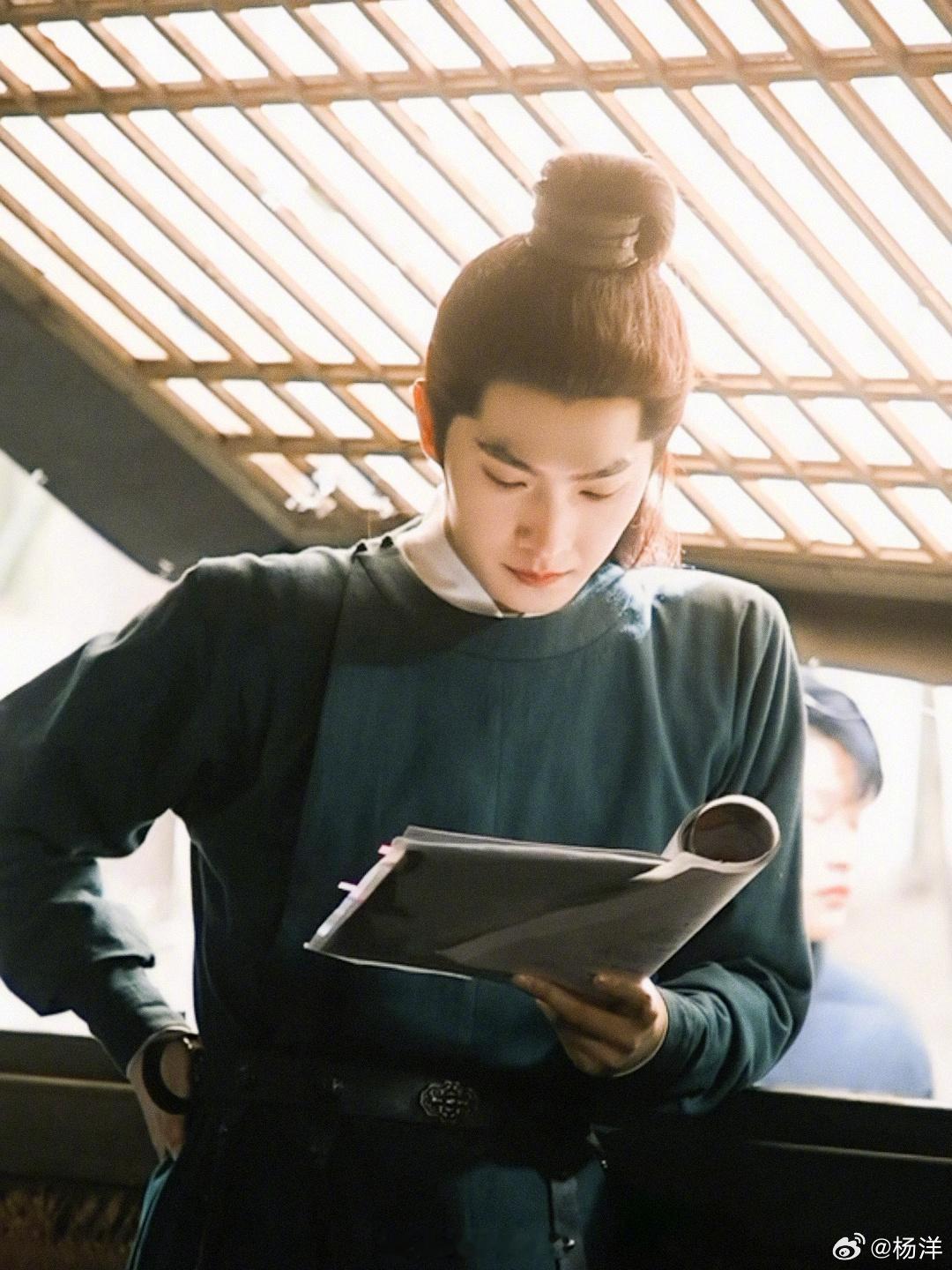 杨洋深接重大革命历史题材星海征程央一大剧杨阳导演的现代剧已定，☝️那部没接就