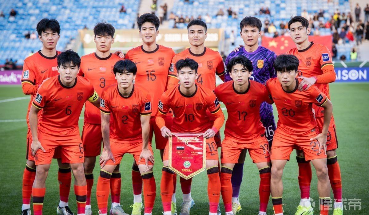 看好中国队创造奇迹击败日本夺冠的五大理由：1.半决赛对阵越南一战安东尼奥轮换了