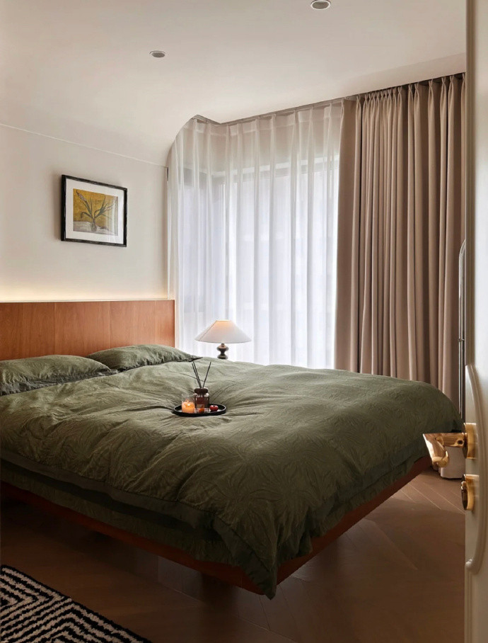 混搭小法式风，减法装修也很高级。