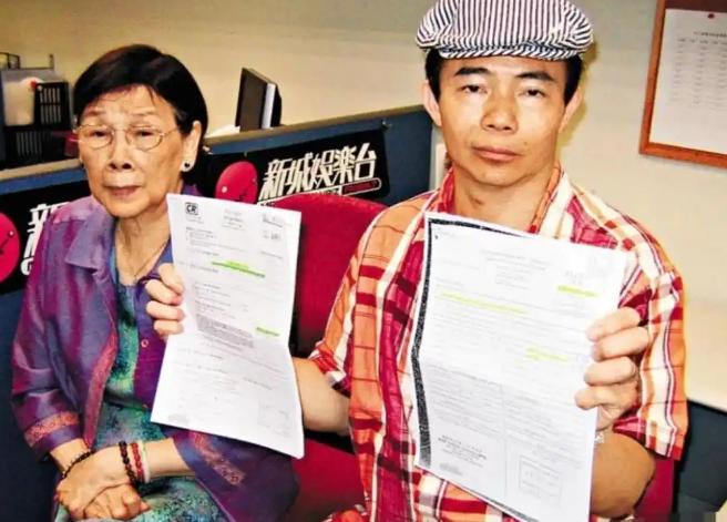 梅艳芳的母亲去世后，一个现实问题也跟着摆到了台面上：她当年留下的信托，如今剩下的