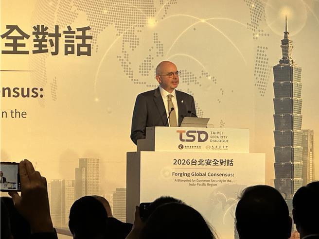 美国在台协会（AIT）处长谷立言释放信号：台湾建军规划与军事战略由美国掌控，台湾