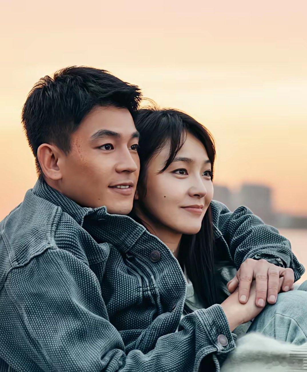 演员张佳宁说，​这是我第二次和欧豪合作，第一次是在《黑白禁区》里，我俩有一段孽缘