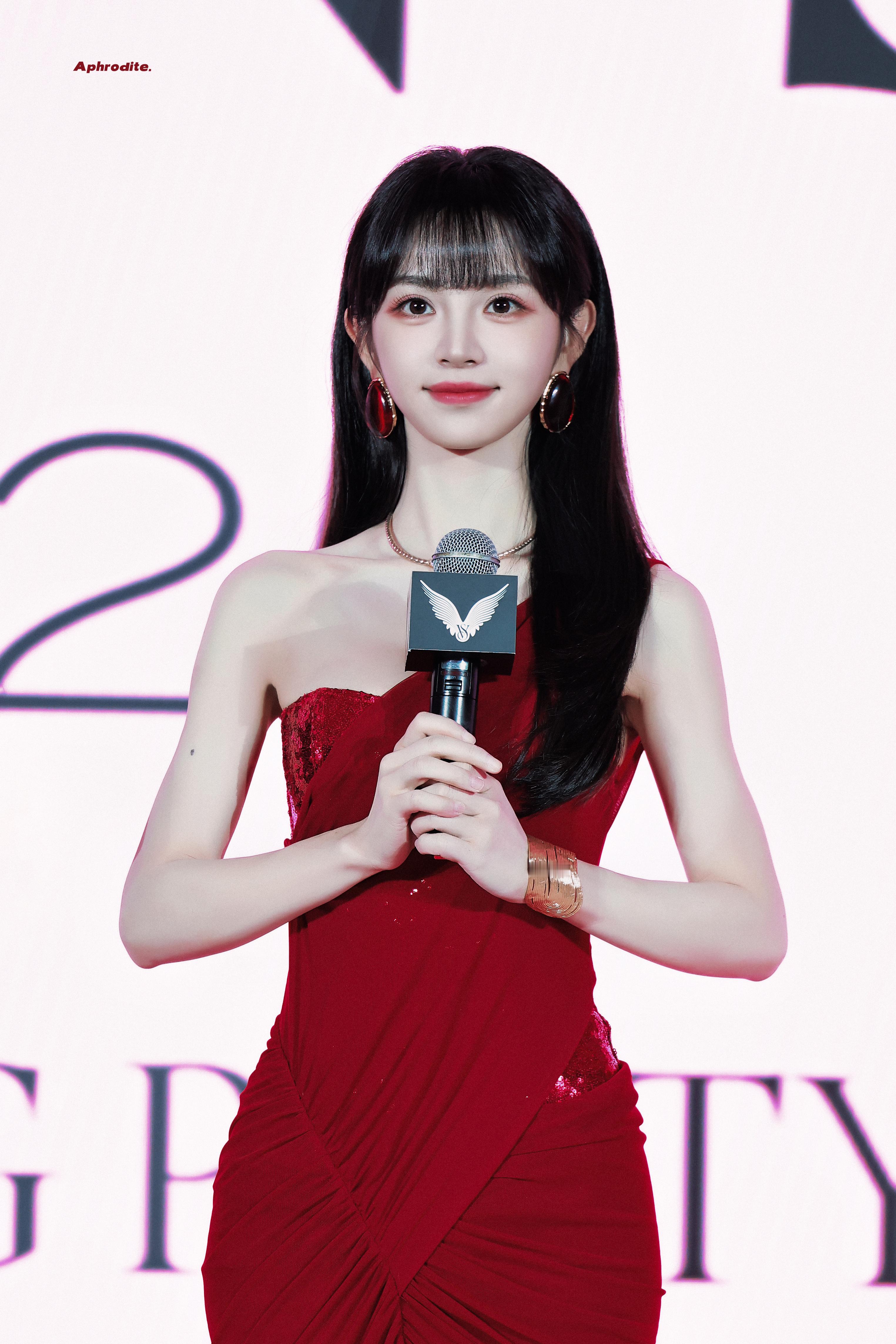 权薇田曦薇美成这样了​​​