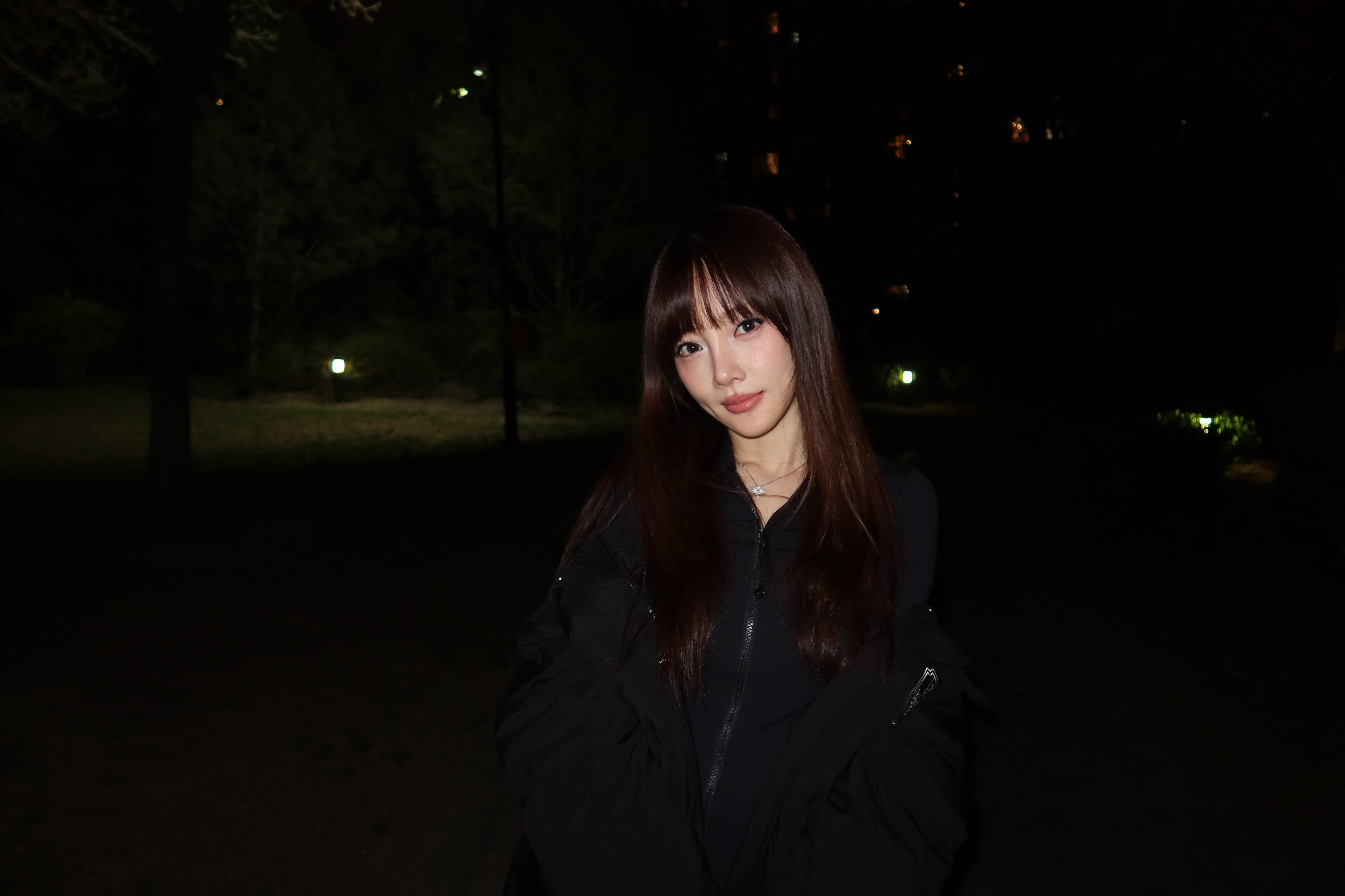 谁是妈妈谁是女儿？养女儿真的太幸福了！甜馨现在比妈妈还高李小璐发文说“你娘还在适