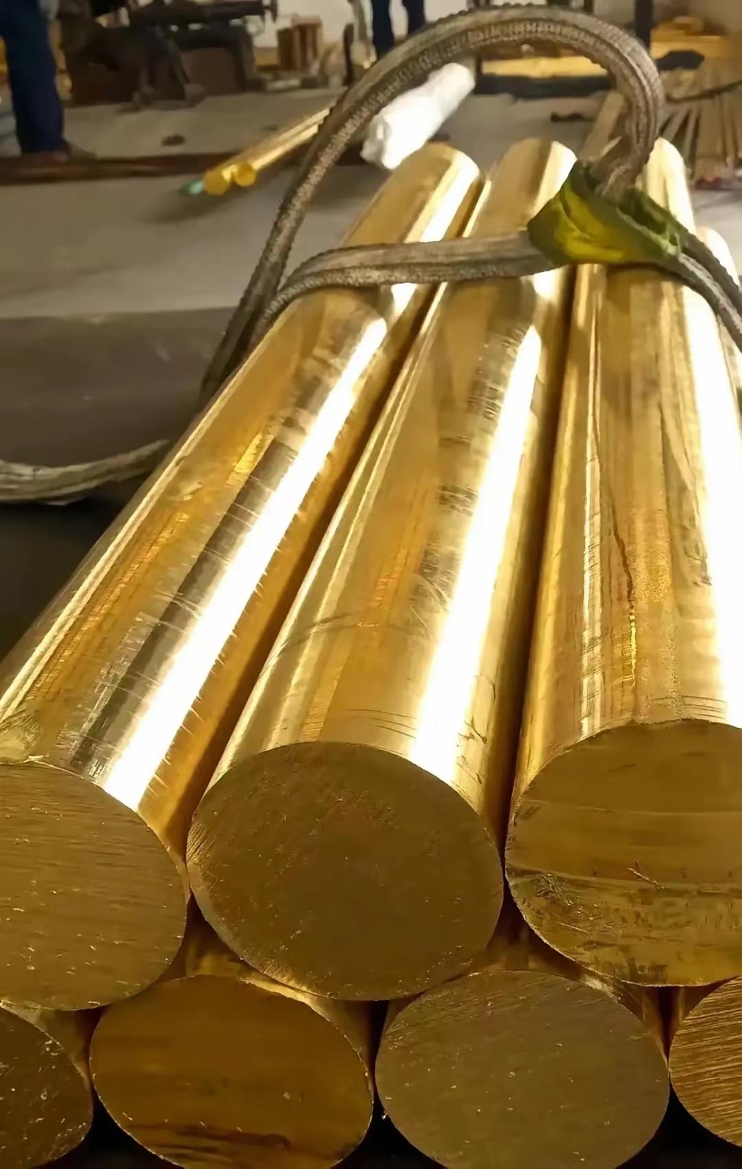 铜价飙到8万/吨，浙江李老板直接给近百工人放长假！这哪是躺平，分明是中小企业最无