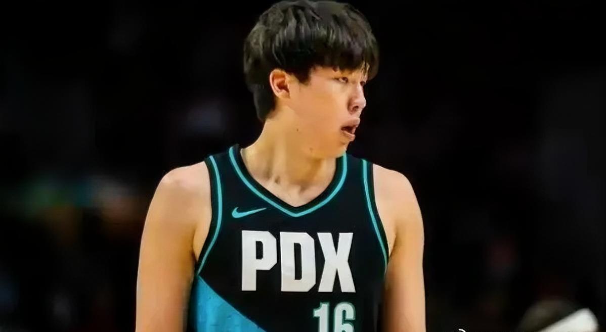 杨瀚森别打NBA了，不是因为开拓者115-103送雄鹿5连败，而是因为——1