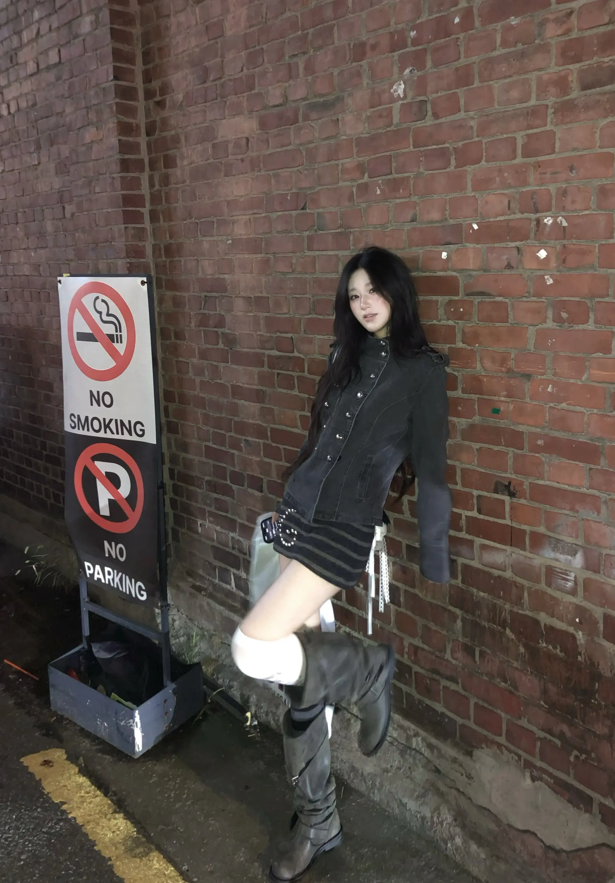 姐姐让你生气了吗？讨厌姐姐了吗？