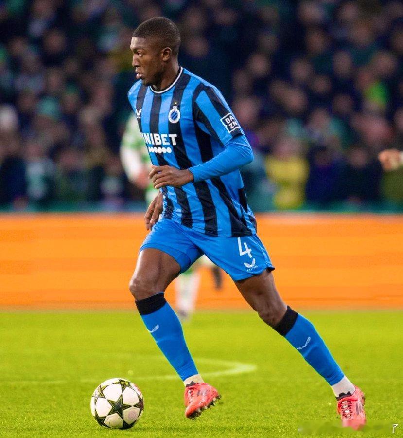 南美媒体BolaVIP称透露奥多涅斯的年薪高达400万美元利物浦已接近签下奥尔多