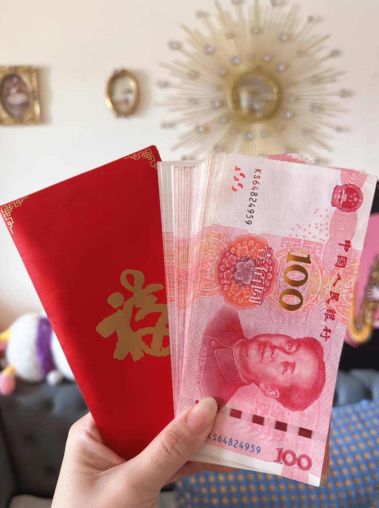 排行老小的表弟定于10月18号结婚。我们这一辈兄弟姐妹一共8个人。前两天在国