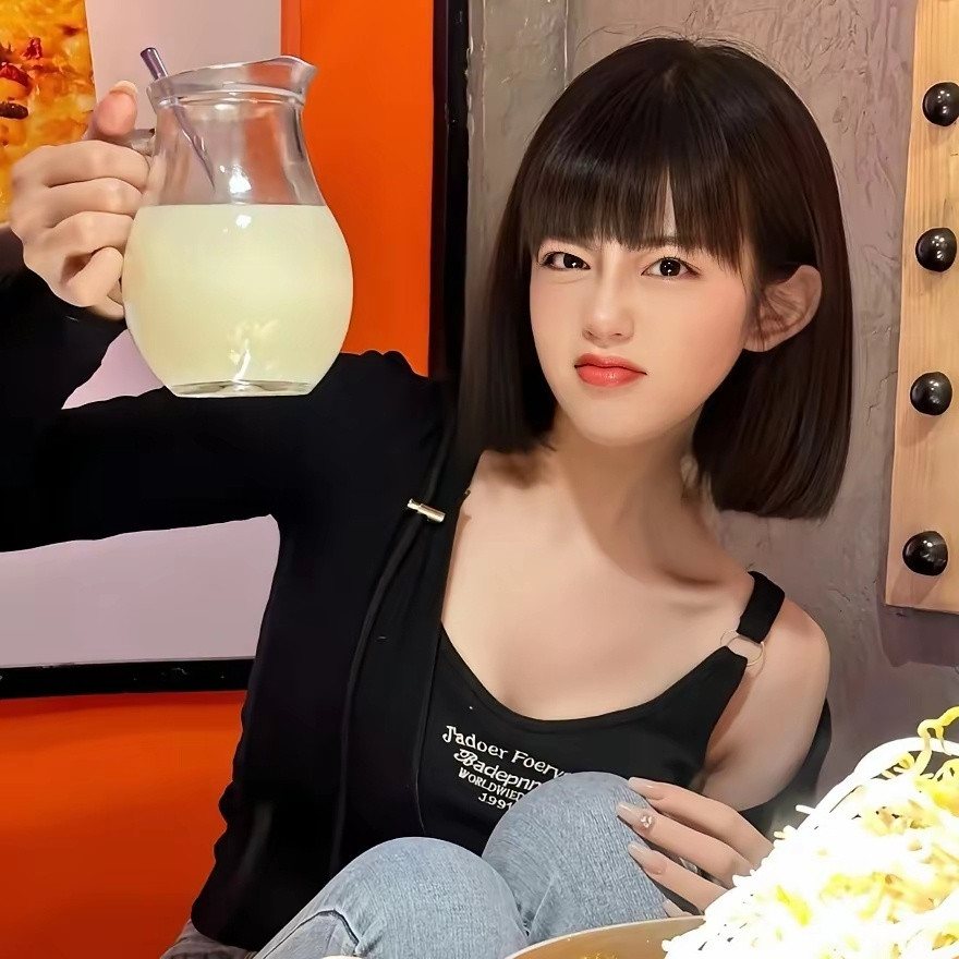 司晓迪闺蜜易易紫为白鹿发声了终于看懂了，司晓迪的根本目的不是捶鹿晗，也不是帮关晓