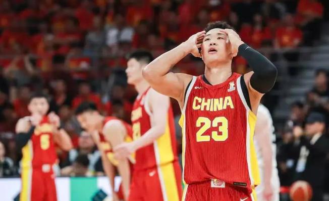 球迷意难平！不止因为中国男篮72-91输球，更多原因在于以下4方面我认为
