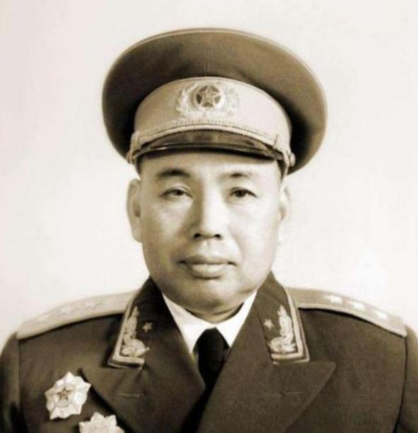 1983年，家乡的公社书记找到开国上将许世友说，公社想买一辆汽车，但是经费不足，