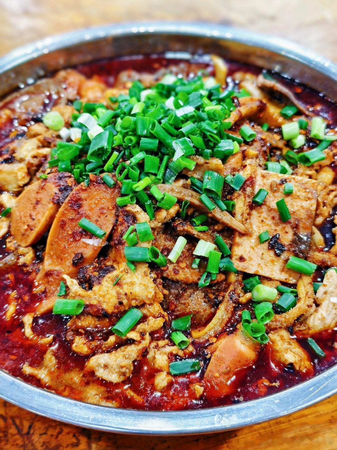 作为一个常年在四川“以胃为纲”乱逛的旅行博主，看到这次的榜单真的有点激动——毕竟