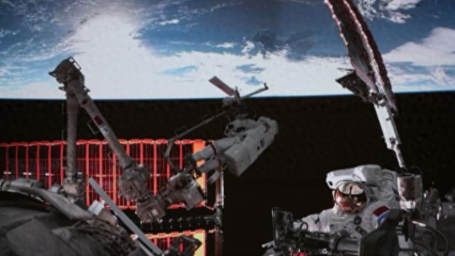 首次公开: 神舟二十号乘组搭乘神舟二十一号飞船返回地球前的天地对话