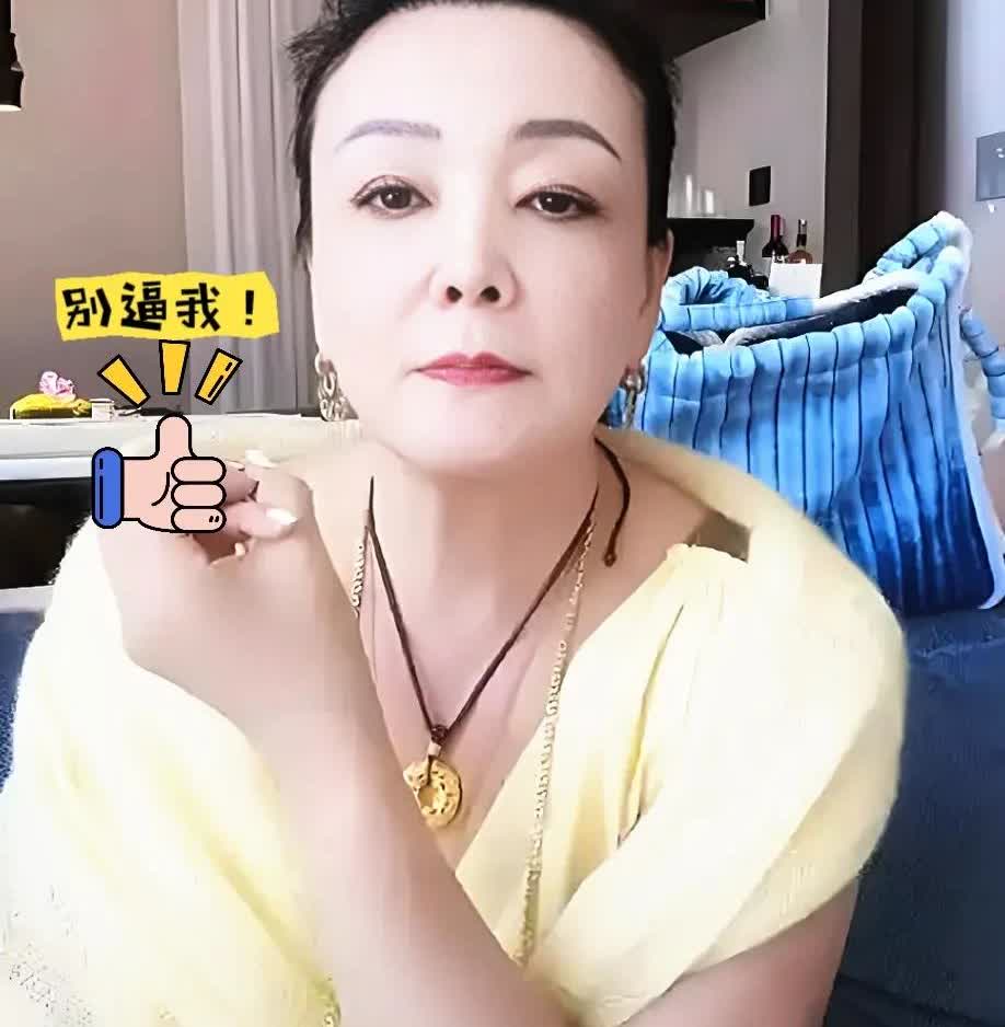 兰姐这回真急了放话要查清珠宝去向徐妈慌神了…嚯，兰姐这回