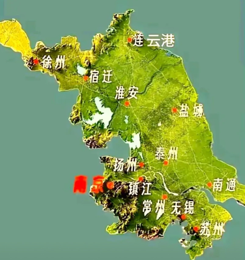 江苏作为平原大省，却有一个很奇怪的现象：经济强市都分布在南部多山地区，反倒是平原