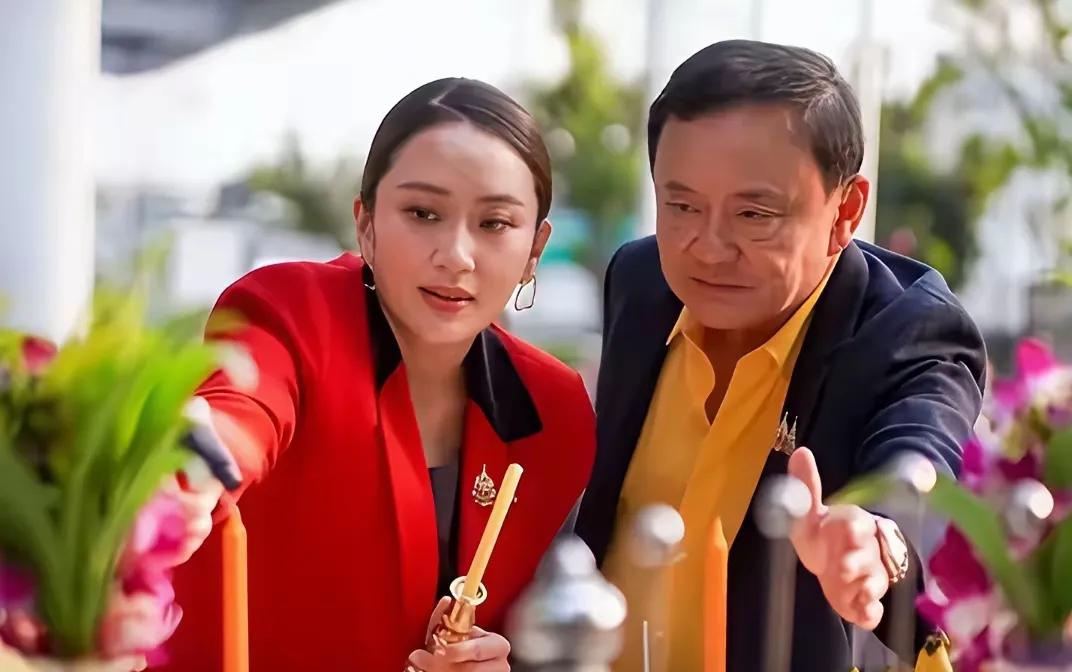 佩通坦跟泰国国王到底是不是亲戚？首先可以肯定的是，佩通坦和泰国国王玛哈·哇集拉