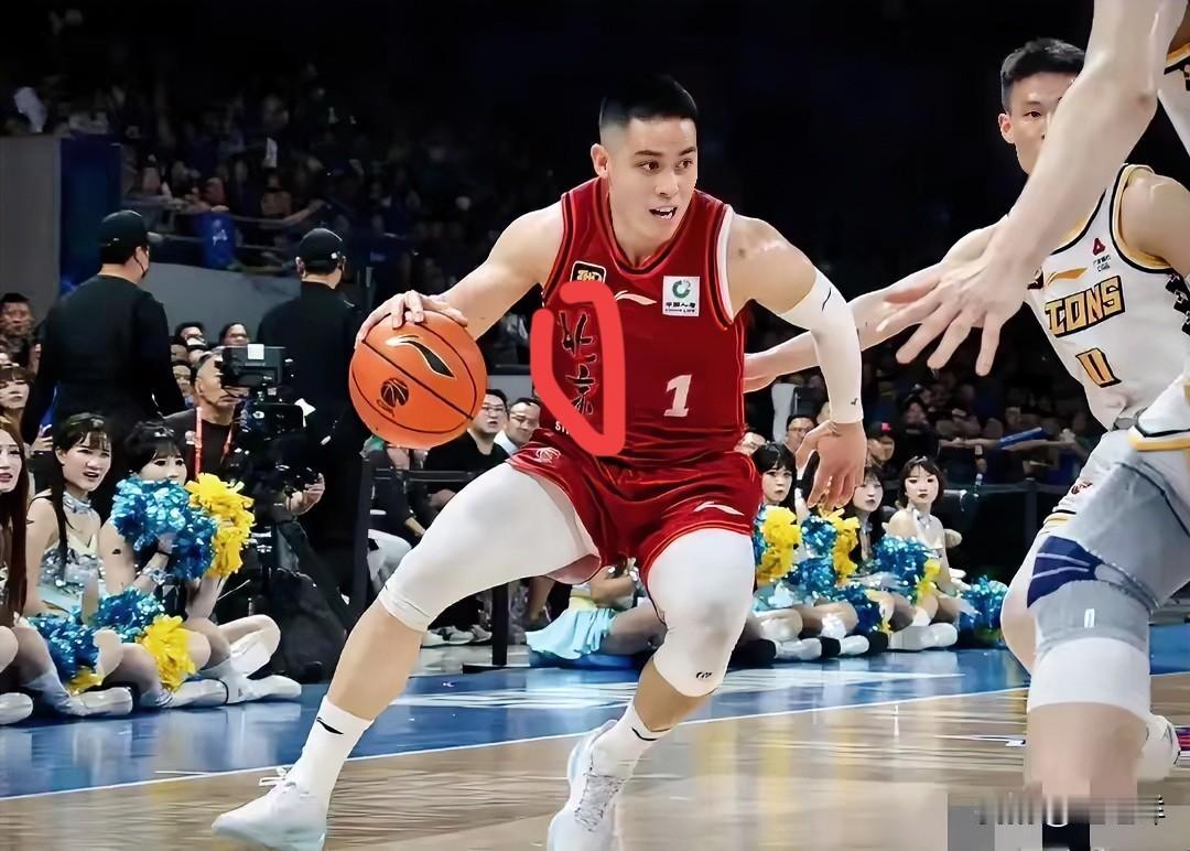 万万没想到北京首钢深夜放出三把火！5月24日，北京首钢男篮主教练许利民确认