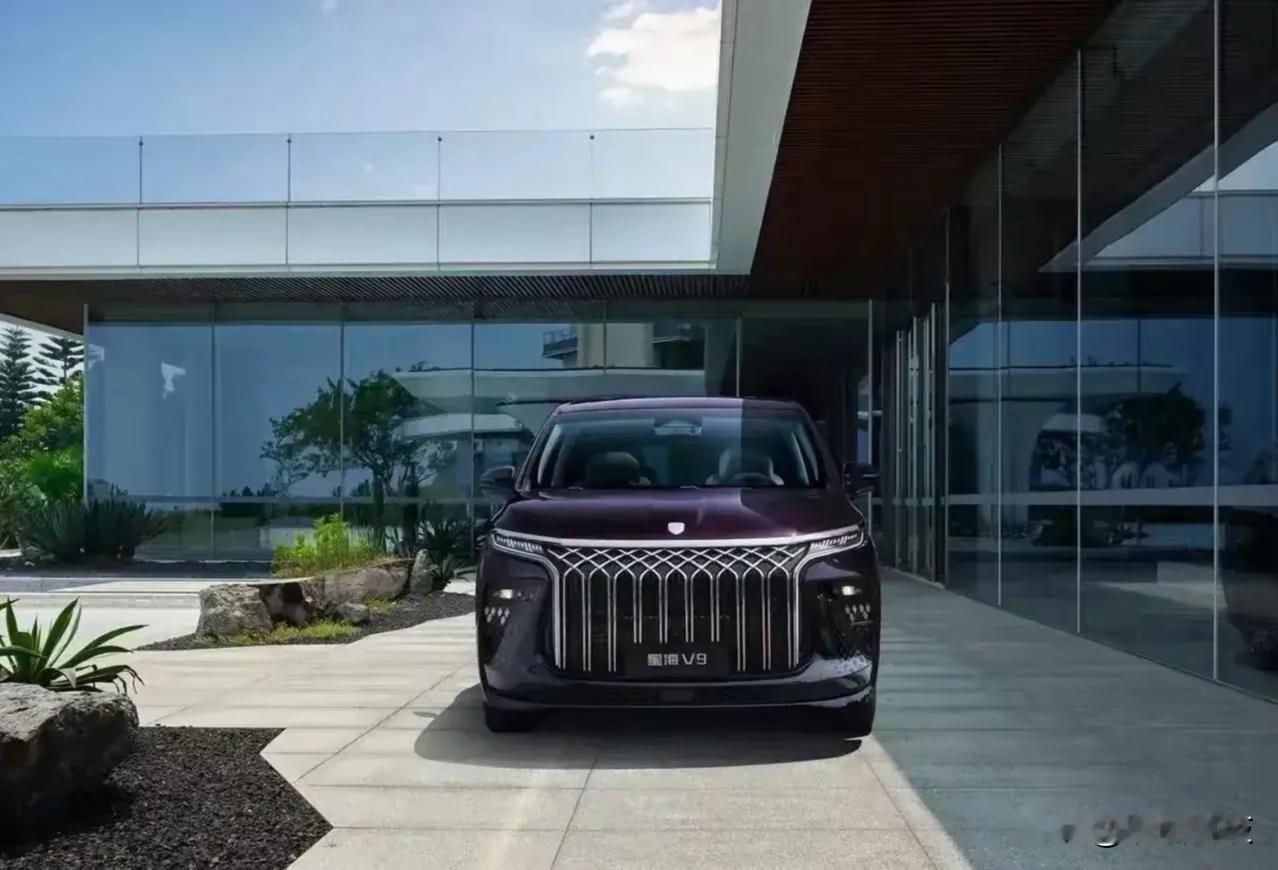 实测星海V9：15万级MPV空间续航天花板？最近实测了刚上市的东风风行星海