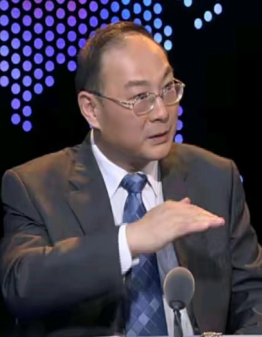 金灿荣教授这话够直白——"斗胆给中央提建议，大国不狠，没人怕，也没有死心塌地的朋