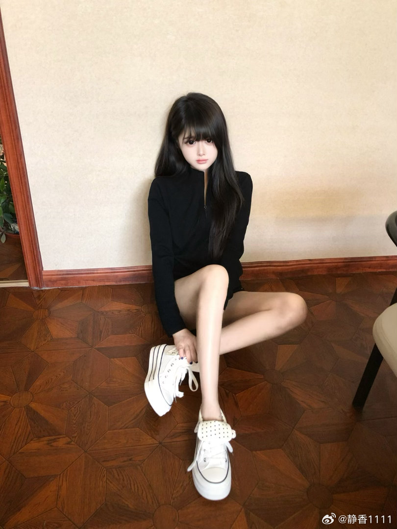 我特么一把抢过你手机点赞