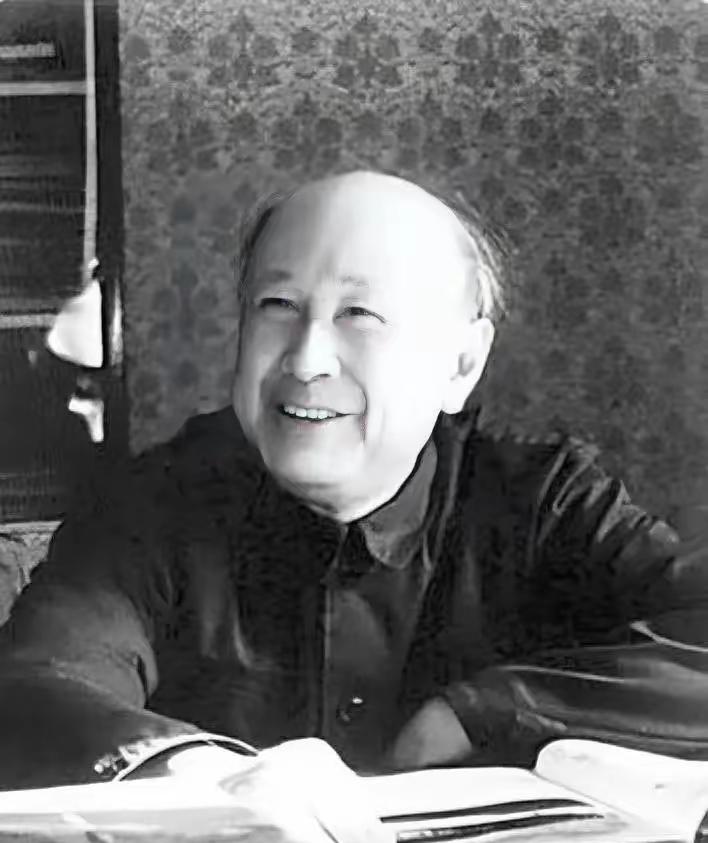 1984年中国科协换届，钱学森当场拒绝主席人选推荐，在会议现场明确表态发火：我不