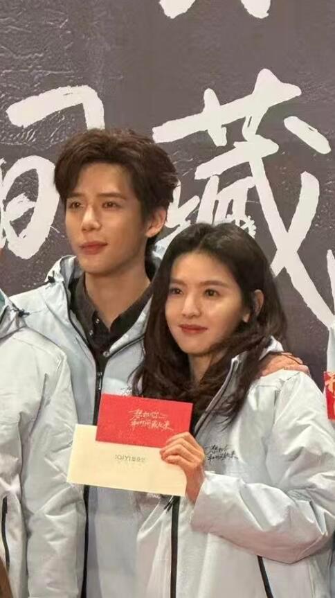 现偶你有救了我又有盼头了又一男帅女美的神仙组合期待沈千盏和季清和!章若楠