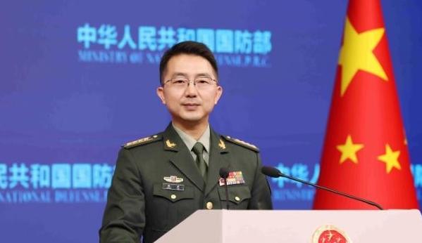 国防部直接下达硬核指令，全面锁定所有十八岁的男性公民！从今年起，必须按规定完成兵