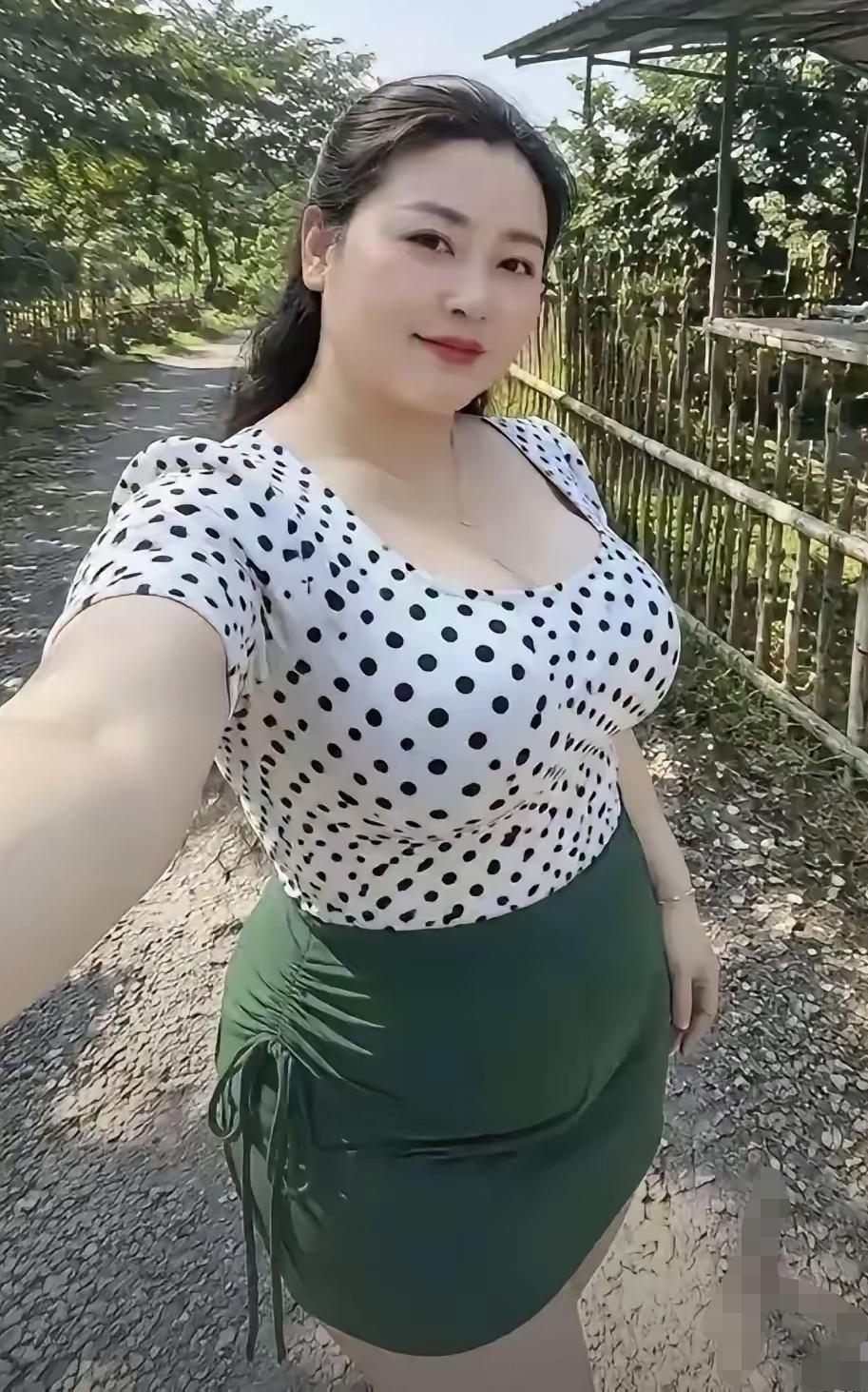 微胖的女人也漂亮