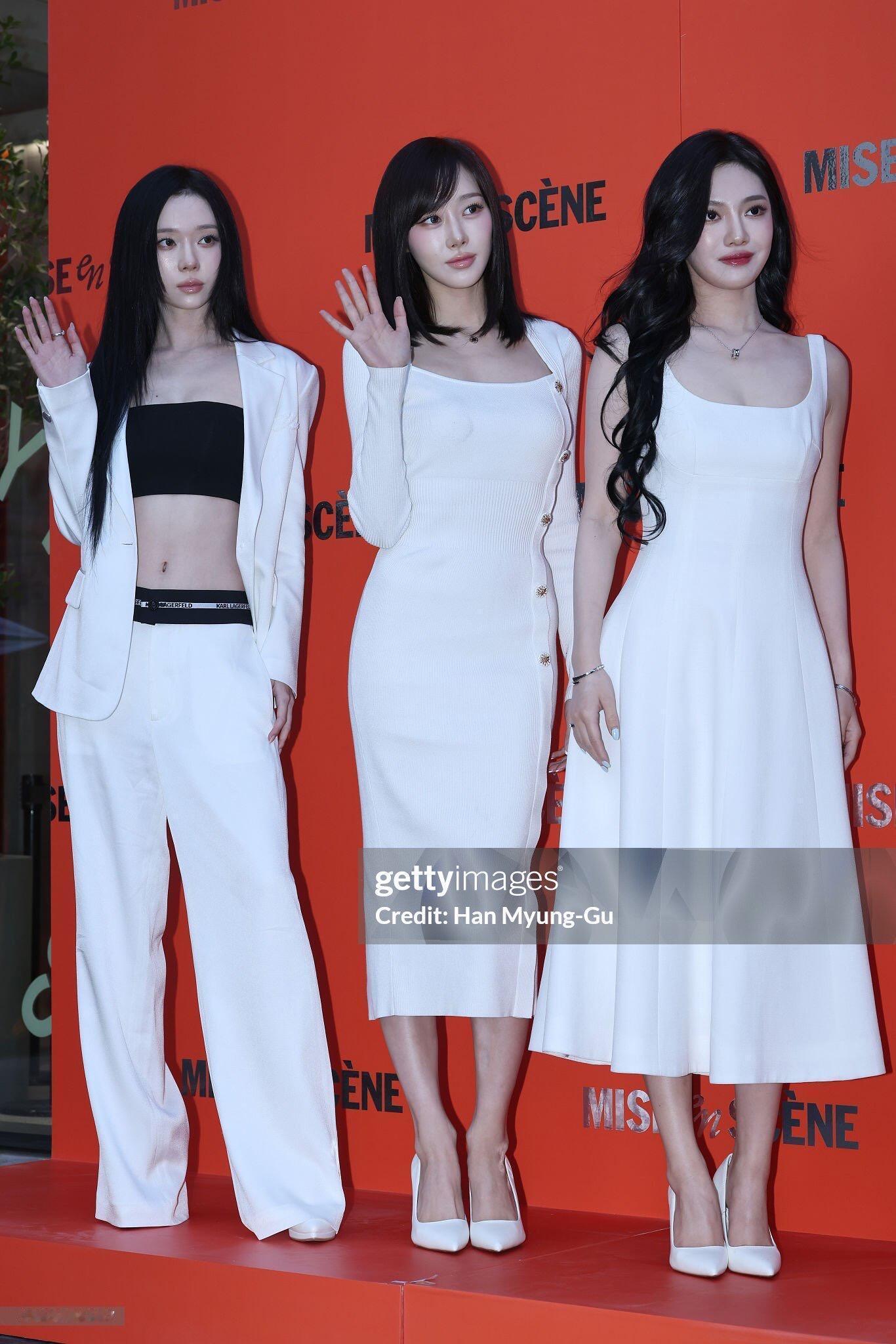 好会长该瘦的地方瘦该饱满的地方也是极致饱满….