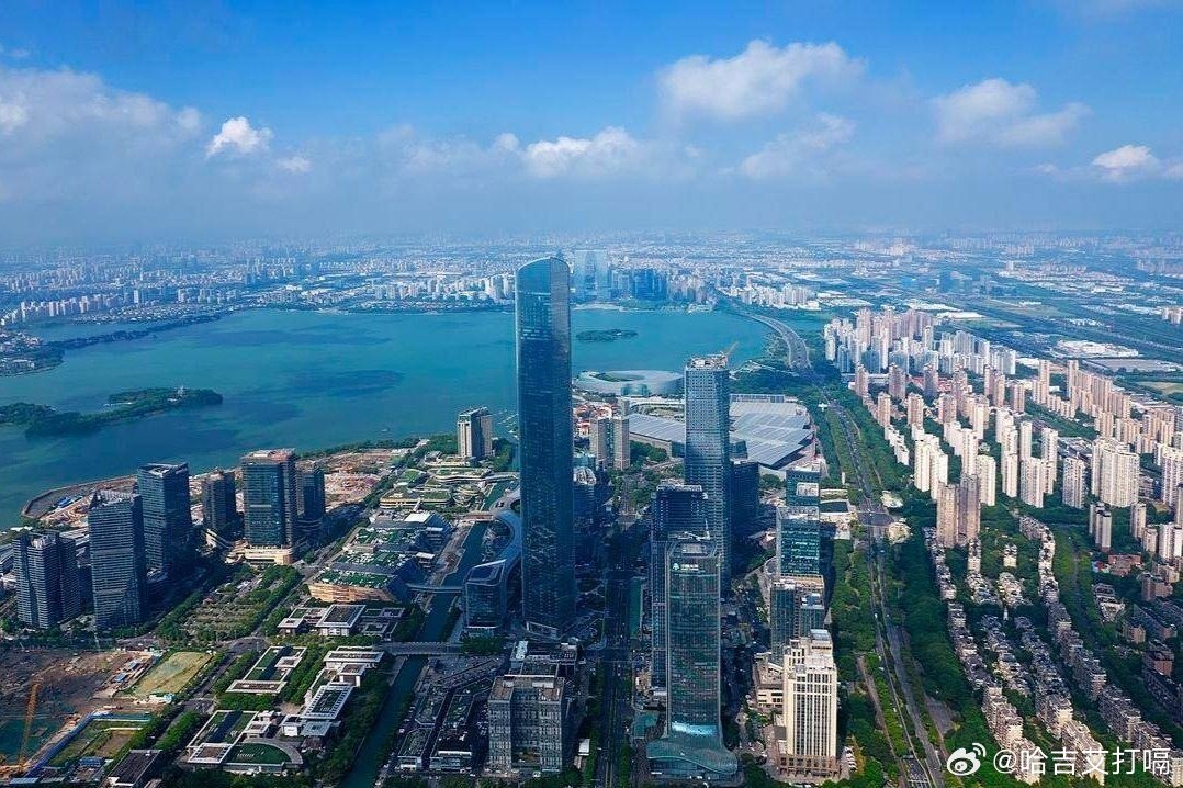 凤凰新闻【一文带你看懂中国的房价，是怎么涨上去的，未来趋势如何？】为什么就算你一