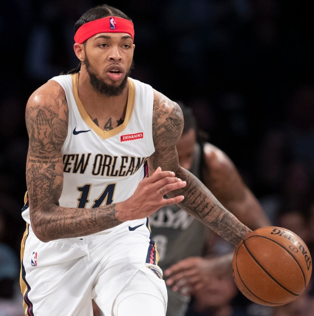 这一把英格拉姆不拉确实有的打，不过每次一追分，对面米球或者哈登就会站出来，确实防