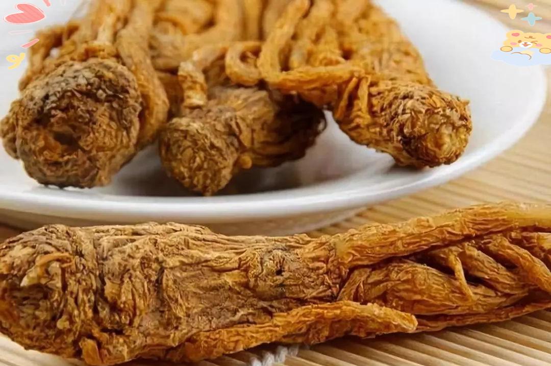 当归配3宝，让你从头到脚气血十足 当归可是气血双补的良药，想要让自己从头到脚