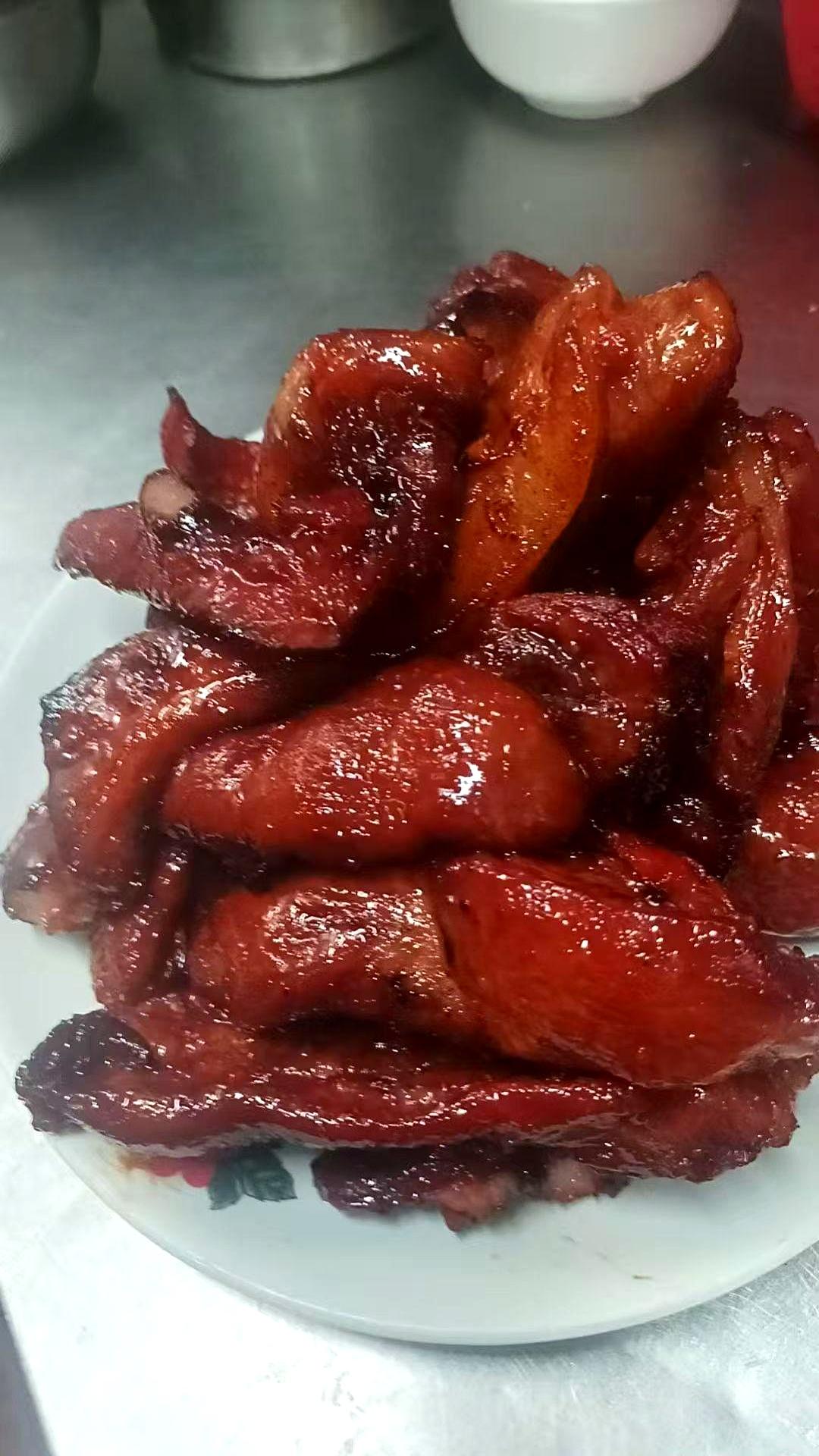 问你们一件事你们每天都减肥吗那个本来只有102斤的人看着体重秤上的数字一