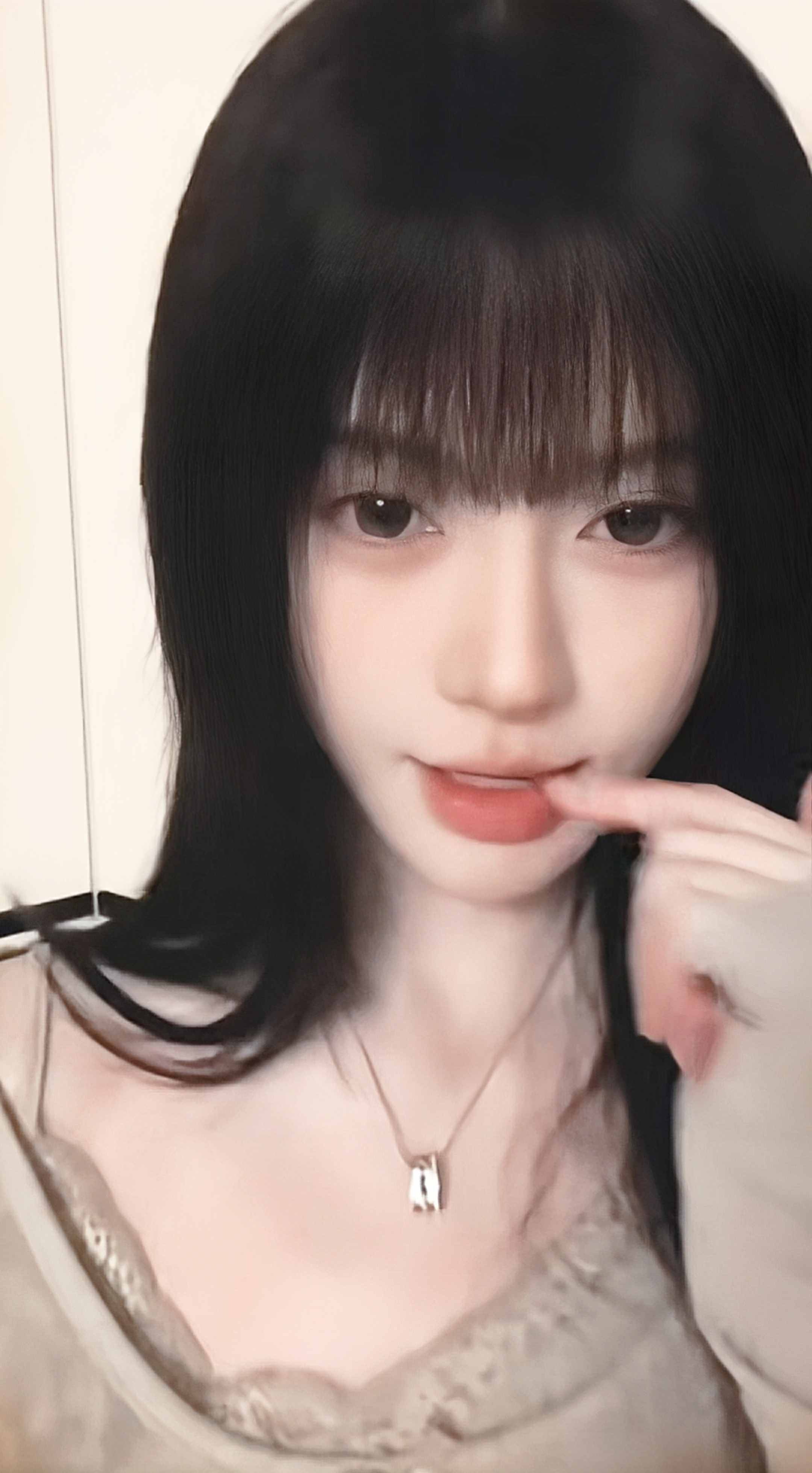 “不再依赖姐姐算长大吗”鞠婧祎专栏·产出◎修修修