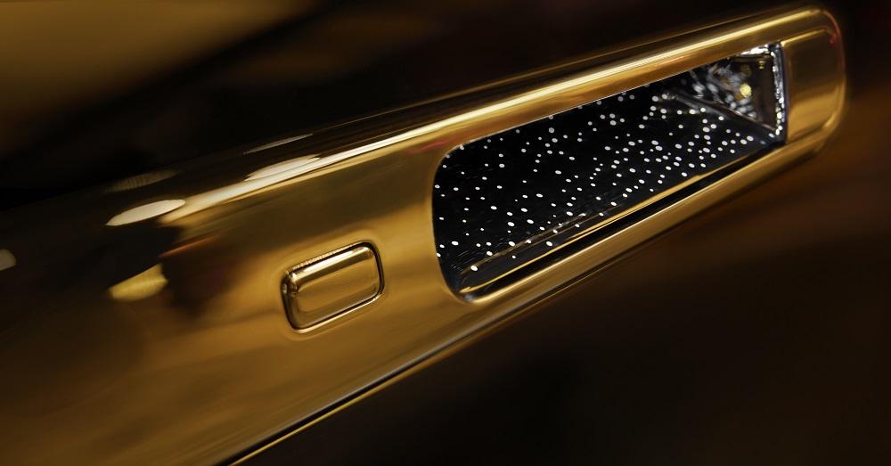 第10000台尊界S800下线，看似是一个产销数字，实则是中国汽车工业百年征程中