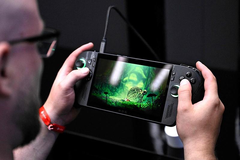 PSP3爆料：底座超频性能暴涨，价格劝退玩家这也太离谱了！索尼这台还没捂热的次