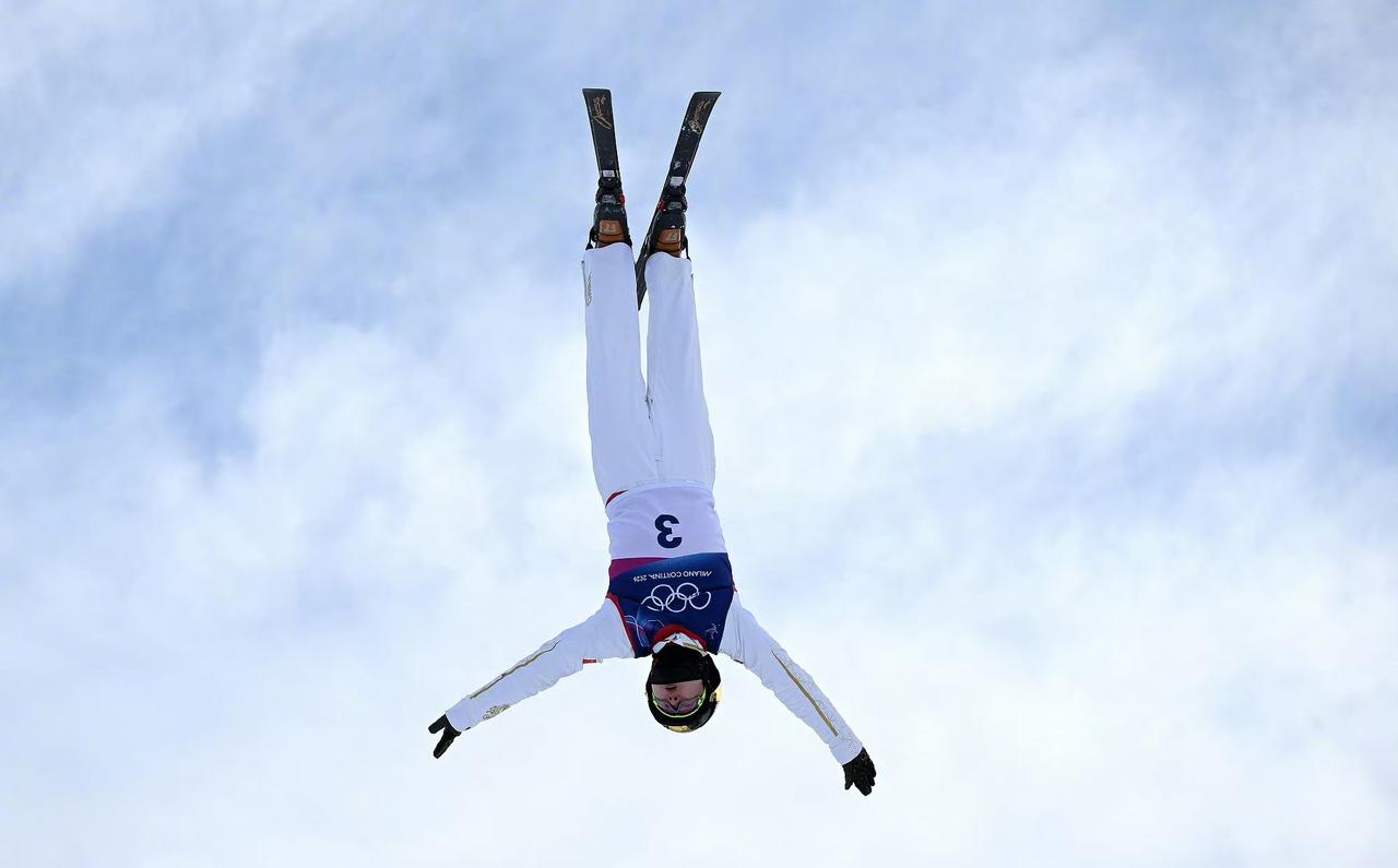略有遗憾！金牌夫妇王心迪徐梦桃再添一铜，中国队奖牌总数来到13枚。米兰冬奥空