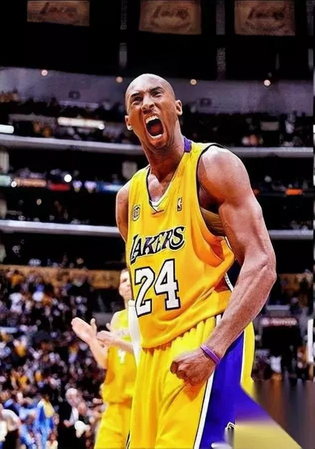 刷到科比官博发孙颖莎时，我手机差点掉地上——啥？反应过来直接拍大腿：卧槽这波