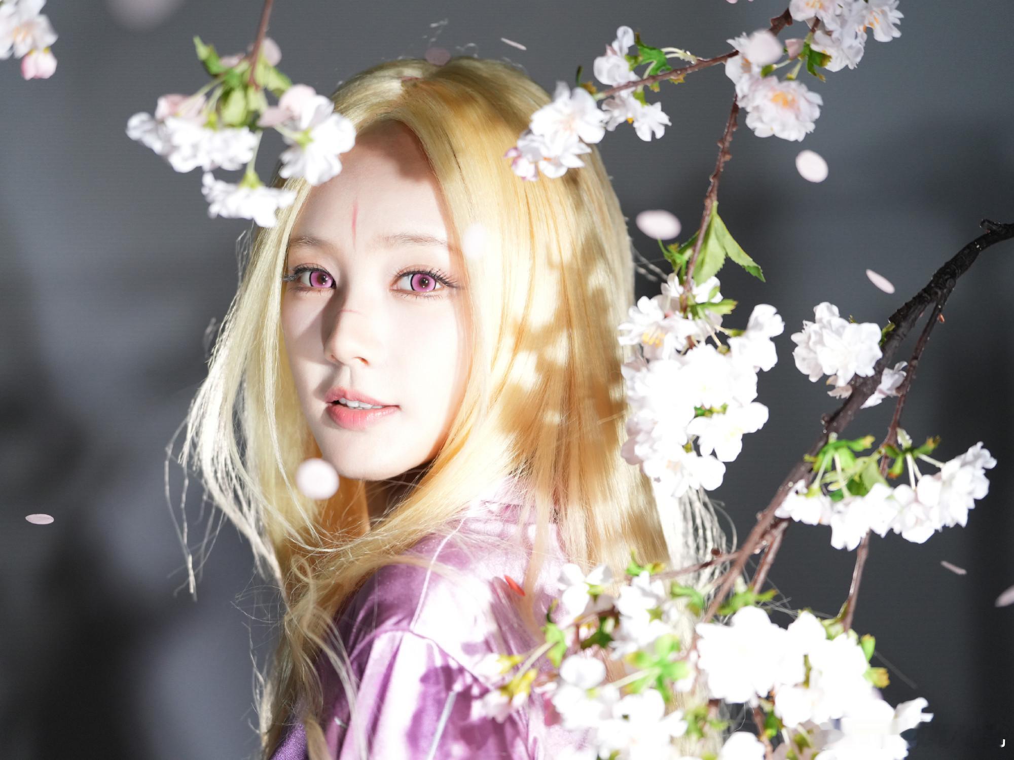 李一桐居然还专门去cos了漫画版的清瞳​​​