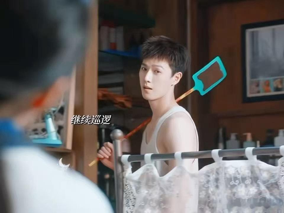 邢武吃醋谁还没看这段？吃醋吃得跟真的一样，笑死我了，李昀锐到底是怎么忍住不笑的
