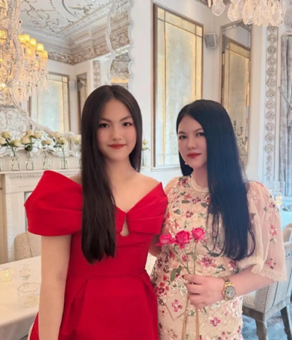 《爸爸去哪儿》萌娃长大了！天天长相酷似张亮，王诗龄被宠成公主