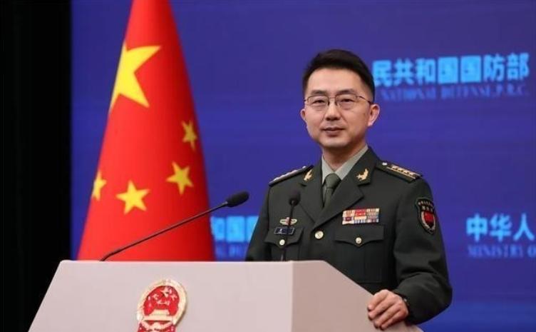 国防部直接把话挑明了，家里有满18岁男青年的，还有小伙子们自己，都得认真听，这事