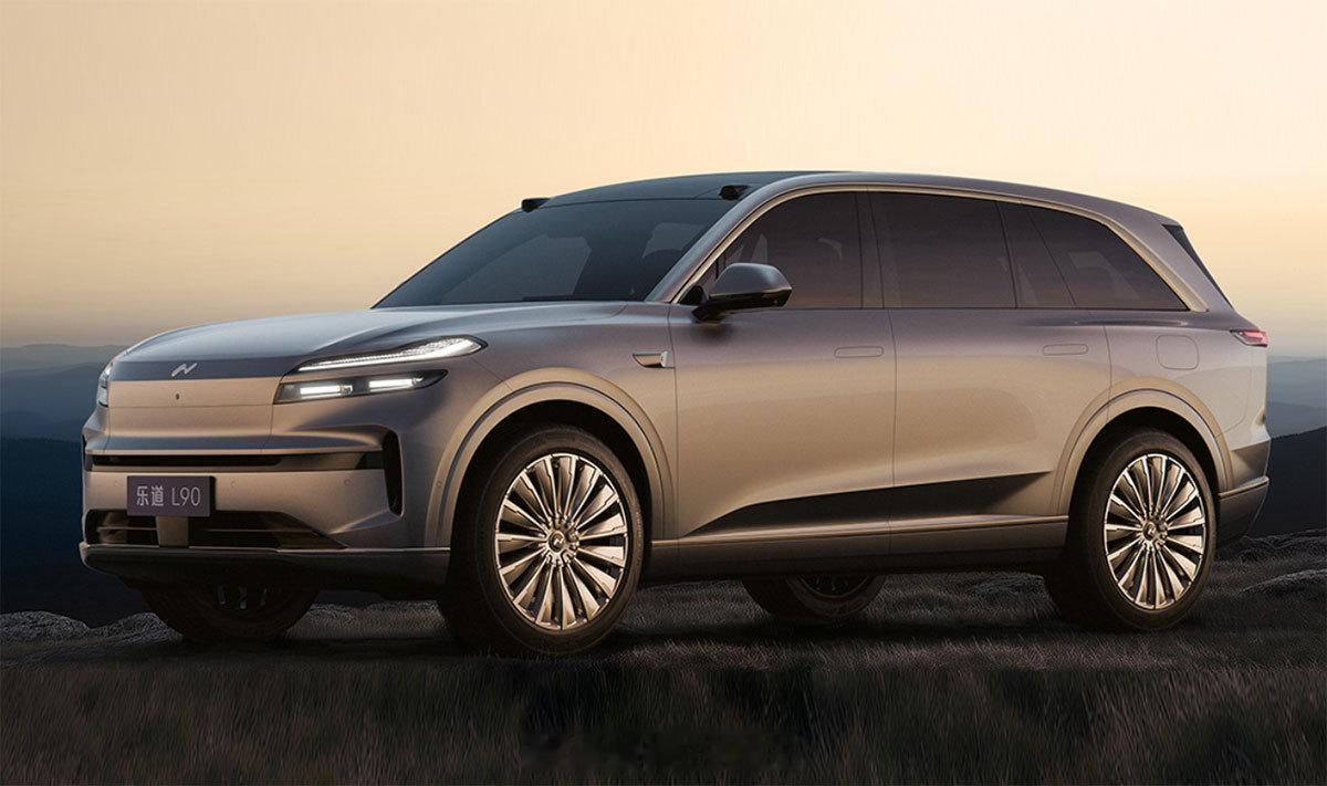 乐道正式发布首款旗舰SUV—L90！亮点速览：•续航：•后驱版CLTC续
