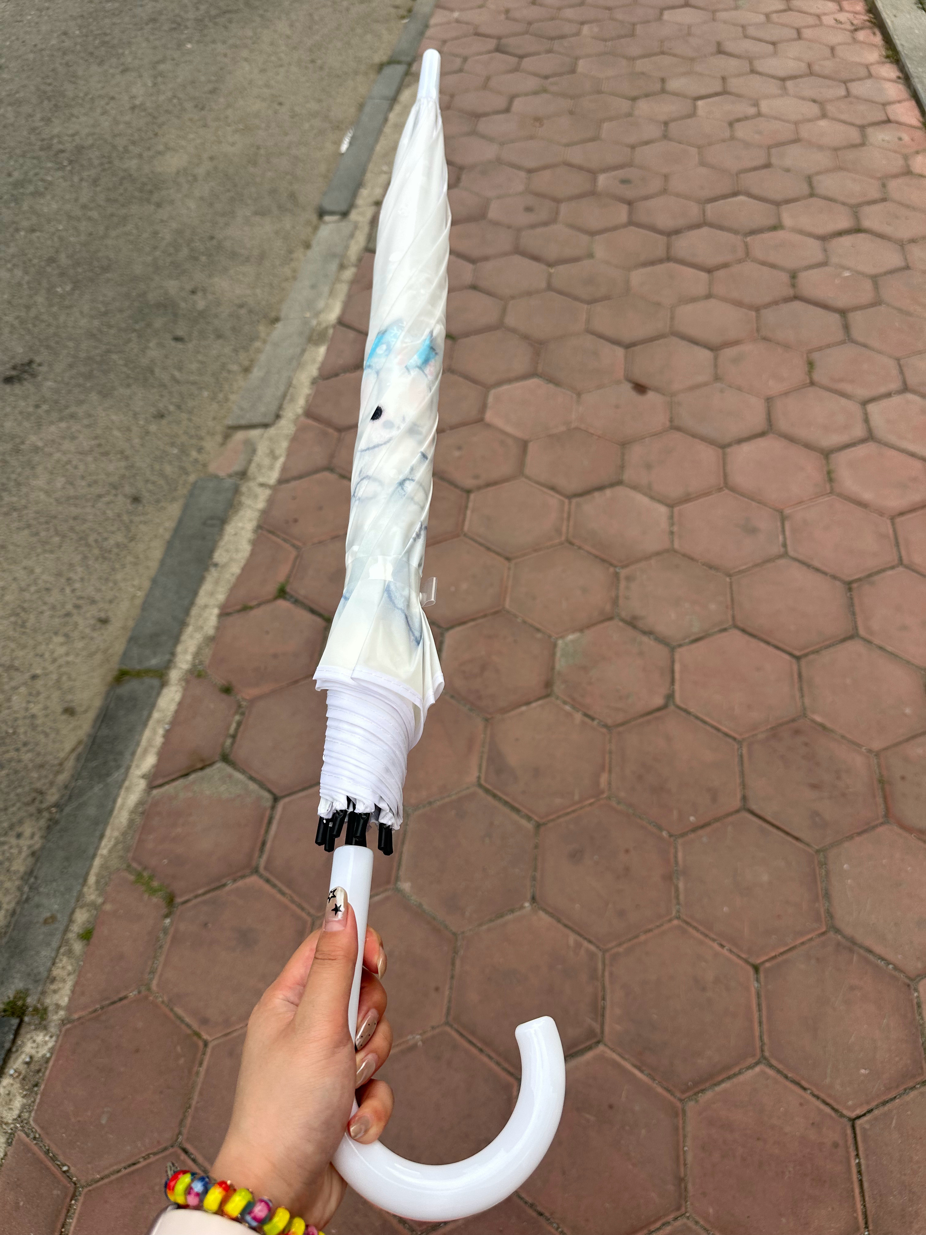 好大的伞，我妈帮我取快递的时候还问我是什么东西怎么这么大