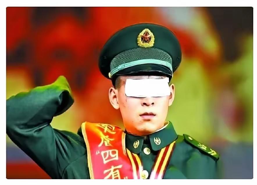 网上有人给杜富国算了笔账：月津贴3万2，国家分了180平的房子，水电燃气全免。