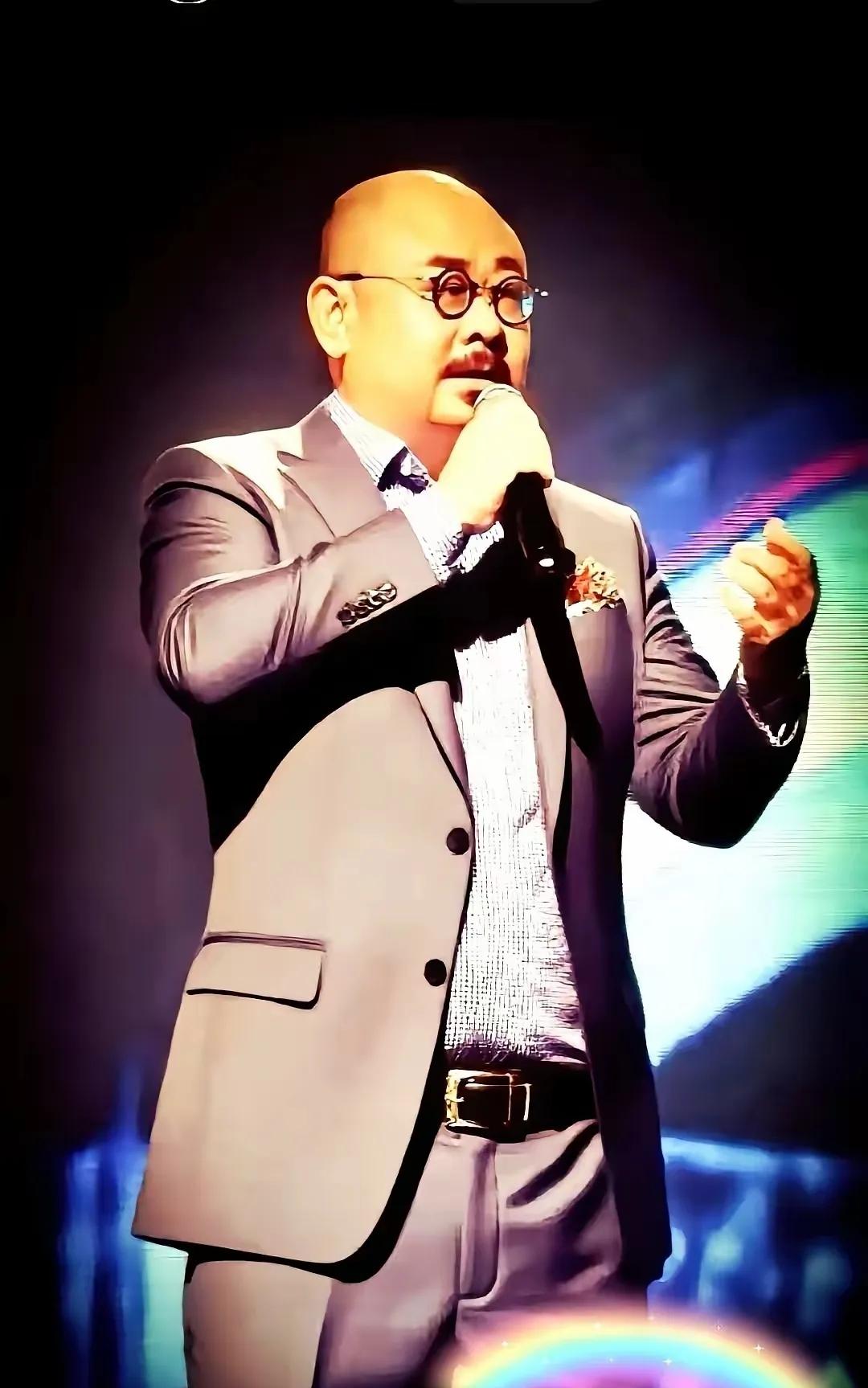 曾被主流乐坛喷“土得掉渣”的刀郎，居然被四川文联亲手颁奖，拿下了天府文化2025